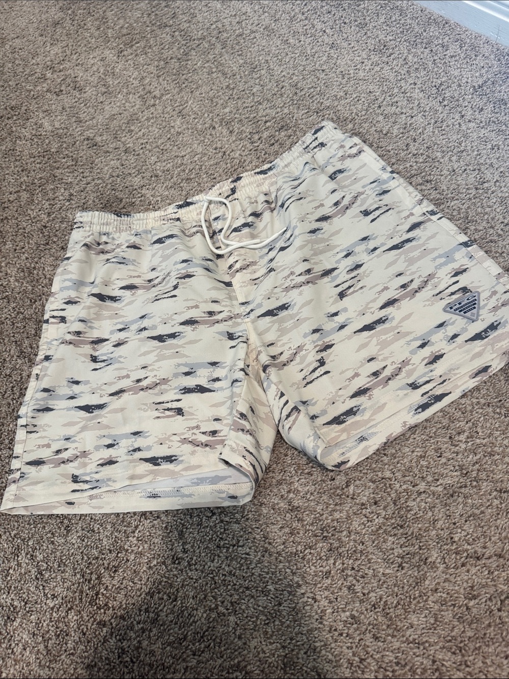 Columbia PFG Rambler Water Swim Shorts Men’s L Camo UPF 50
